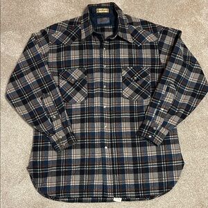 Vintage PENDLETON 100% Virgin Wool Snap Front Shirt, XL, Made in USA